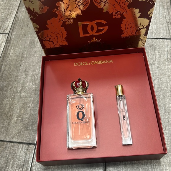 Dolce & Gabbana Other - Dolce & Gabbana Q Beauty Set 2 Piece With Box - NWT